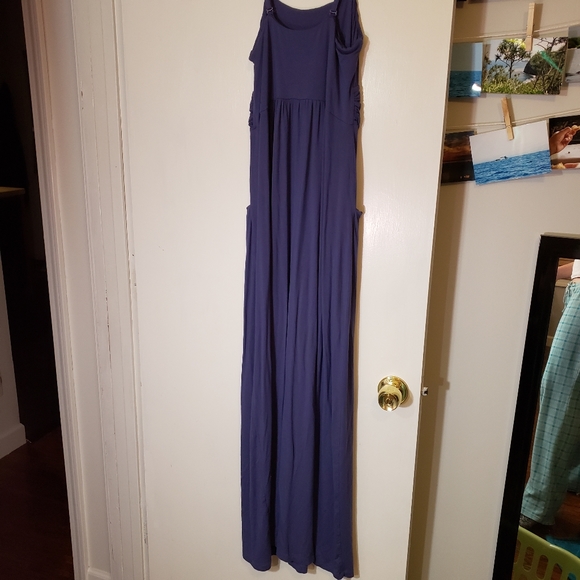 Pocket Maxi Dress - Picture 6 of 7
